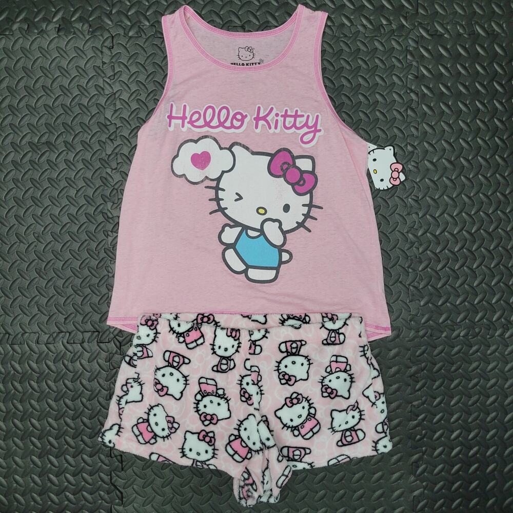 Hello Kitty Pink Pajama Set Medium NWT Tank + Plush Shorts Kawaii Comfy Cozy